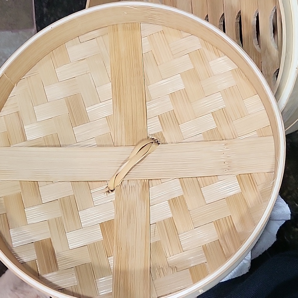 Joyce Chen 2-Tier Bamboo Steamer Baskets, 6-Inch - Picture 3 of 7